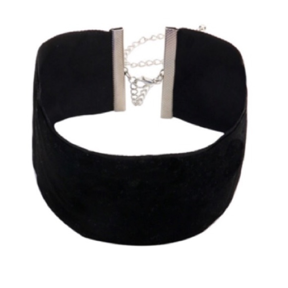 New Black Velvet Choker Necklace